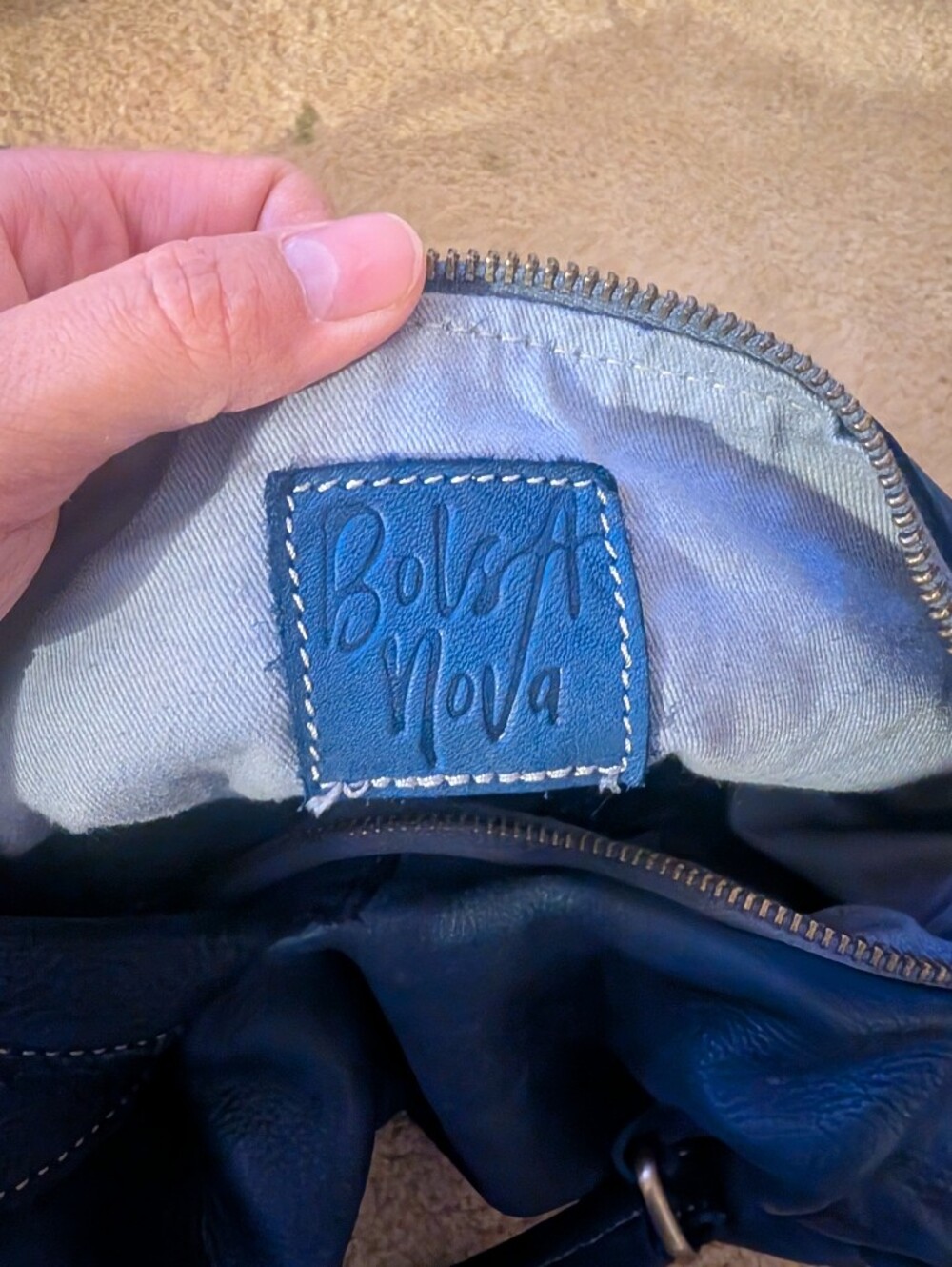 Bolsa Nova X Free People Sold Out Momma MiaClassic Navy Leather Backpack - Women - Picture 4 of 16
